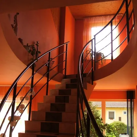Guest house To Vendeghaz *
