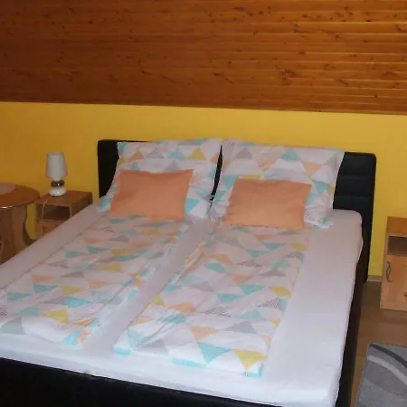 To Vendeghaz Guest house Debrecen